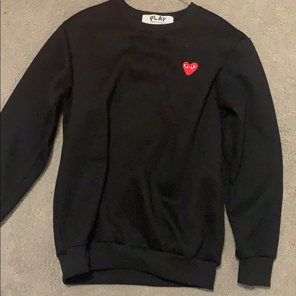 Authentic PLAY comme des garcons crewneck - Picture 1 of 3
